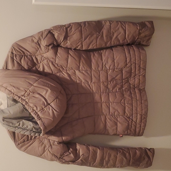 BERNARDO purple packable puffer jacket with hood, size XS - Picture 5 of 6